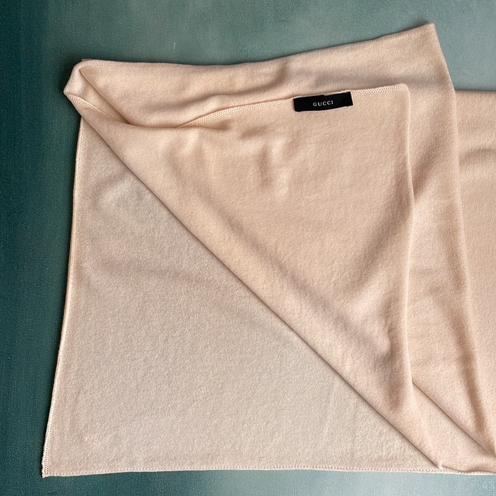 Authentic Gucci Large Cashmere Wrap Scarf Throw - Picture 3 of 15